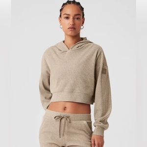 NWT Alo Yoga Muse Hoodie, Gravel Heather - Size Medium